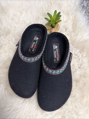 Haflinger Wool Mule Slipper Clogs Indoor/outdoor Soles Black EUC